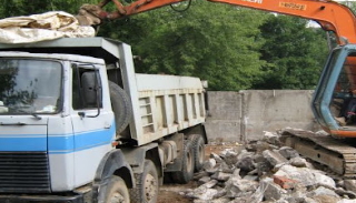 Вывоз строительного мусора с участка в Зеленодольске недорого от 1554 руб. | 2Землекопа-Злн